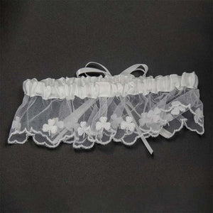 Shamrock Garter Set In White