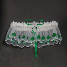 Load image into Gallery viewer, Shamrock Garter Set In Green