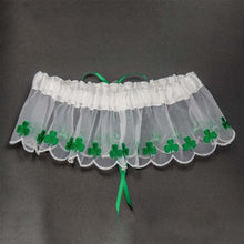 Load image into Gallery viewer, Shamrock Garter Set In Green