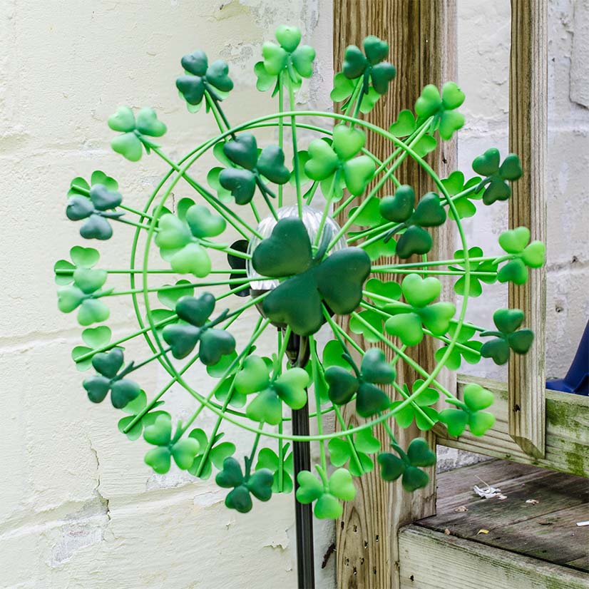 Shamrock Solar Garden Spinner